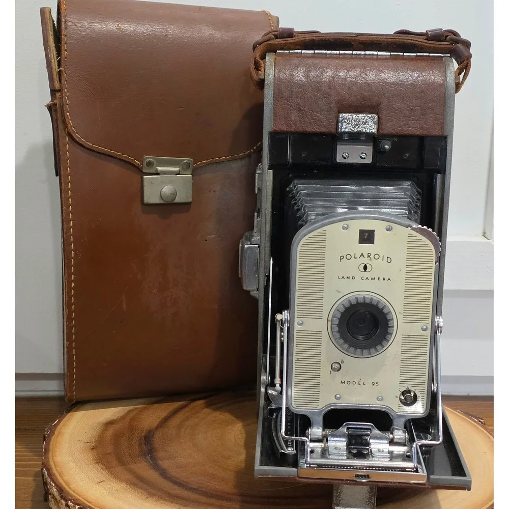 Vintage Polaroid Land Camera 40-50s Model 95 Folding Bellows with Leather Case